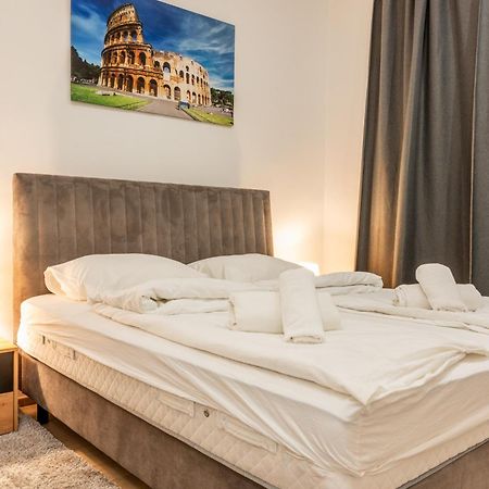 Staywithus , Ground Floor Загреб Экстерьер фото